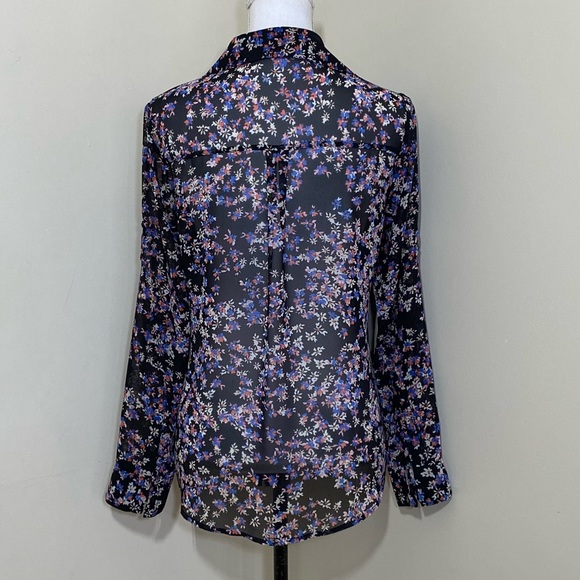 ESPRESS || Woman floral button down chiffon blouse size Small - Picture 3 of 8